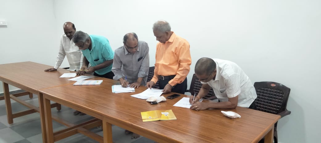 Signing the Oath-Taking-Declaration by remaining Office-bearers .jpeg 